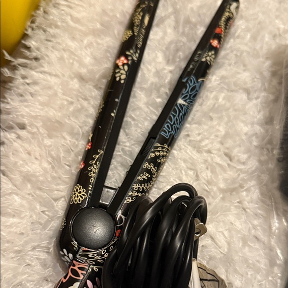 2/$25 GEM Pink Hair Dryer and Black Styling Tools Set like new! - Picture 5 of 6